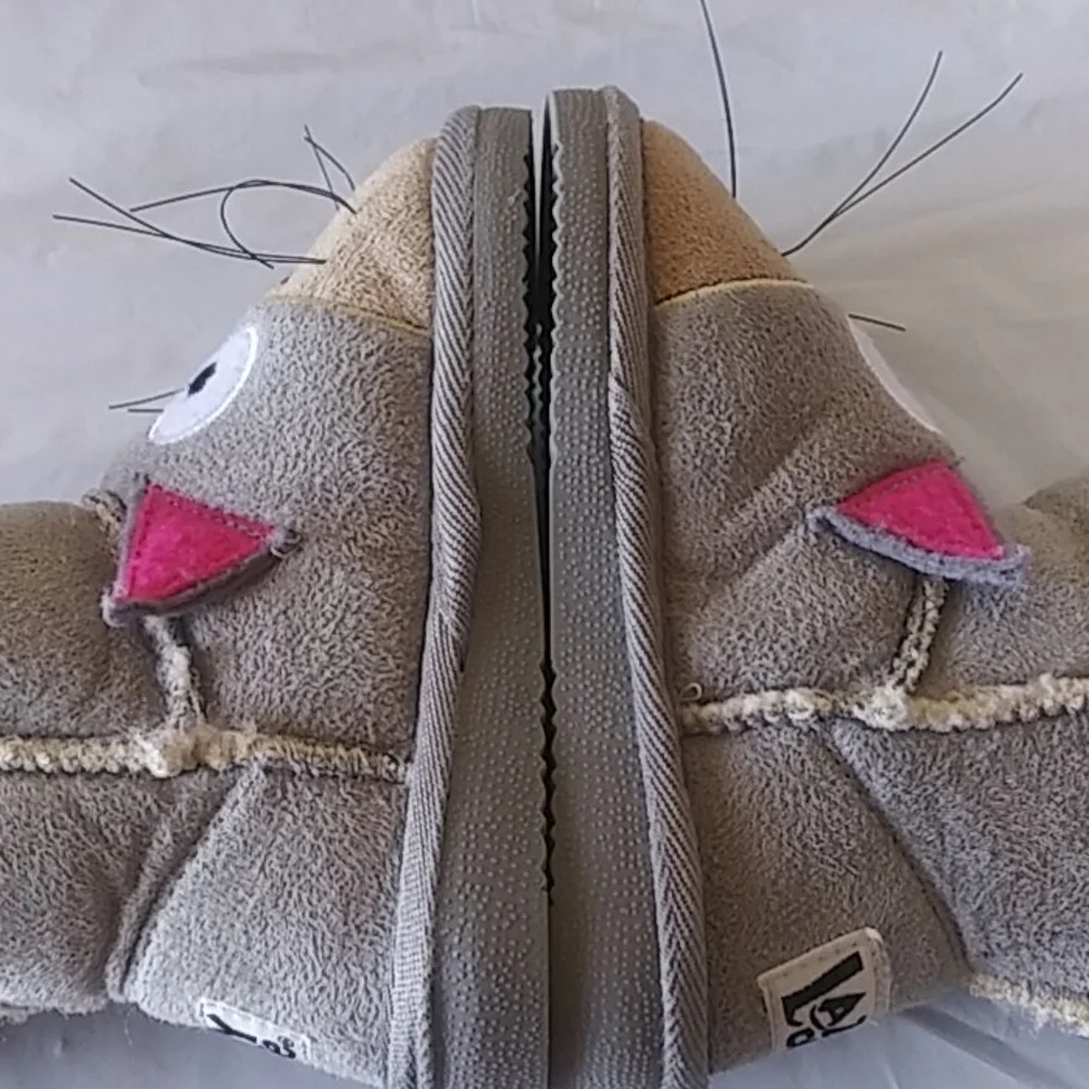 Cat Toasty Toes Girls Winter Boots Size 4/5